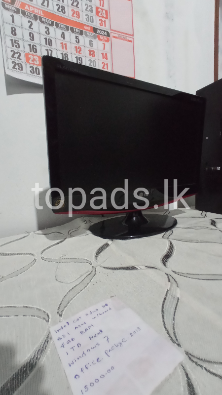 Desktop pc with Lg monitor for Sale